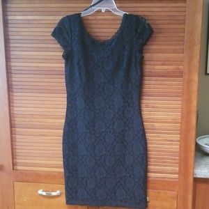 Classic LBD in lace